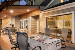 Moonlit Lodge-Luxury 4BR with Golf Course Views w/ Hot Tub