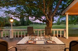 Moonlit Lodge-Luxury 4BR with Golf Course Views w/ Hot Tub