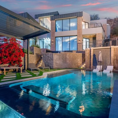 Cielo Panoramic City Views • Modern Infinity Pool